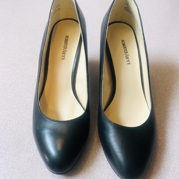 Roberto Vianni Leather Black Wedge Heels-sz 8 - Picture 2 of 3